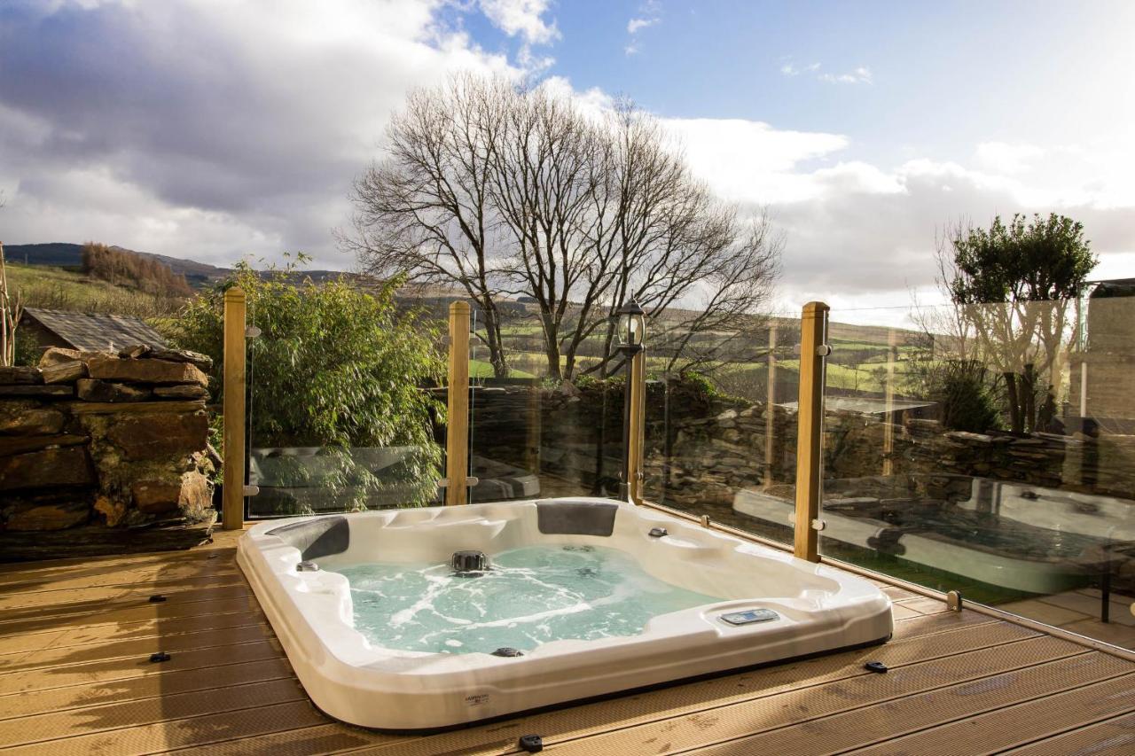 Finest Retreats - Tegannedd - Luxury Grade II Listed Cottage With Hot Tub Ffestiniog エクステリア 写真